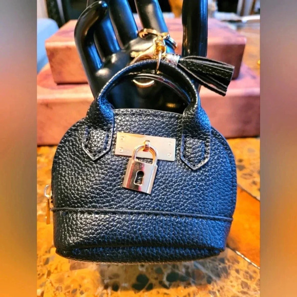 Elegant Black Mini Handbag - Picture 1 of 4